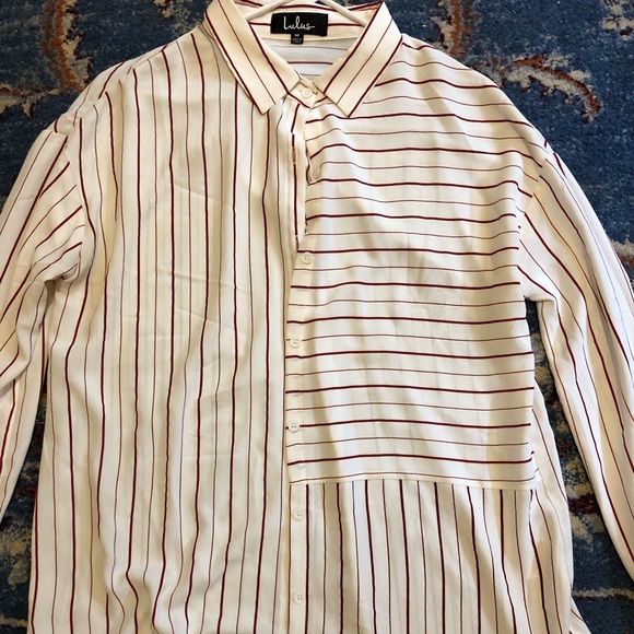Striped Button Down Top - Picture 5 of 6